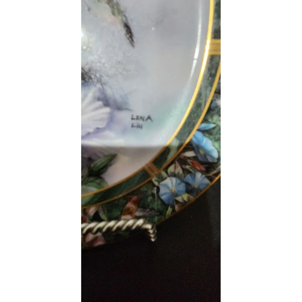 THE RUBY-THROATED HUMMINGBIRD Plate Lena Liu's Hummingbird Treasury Elfin Flyer